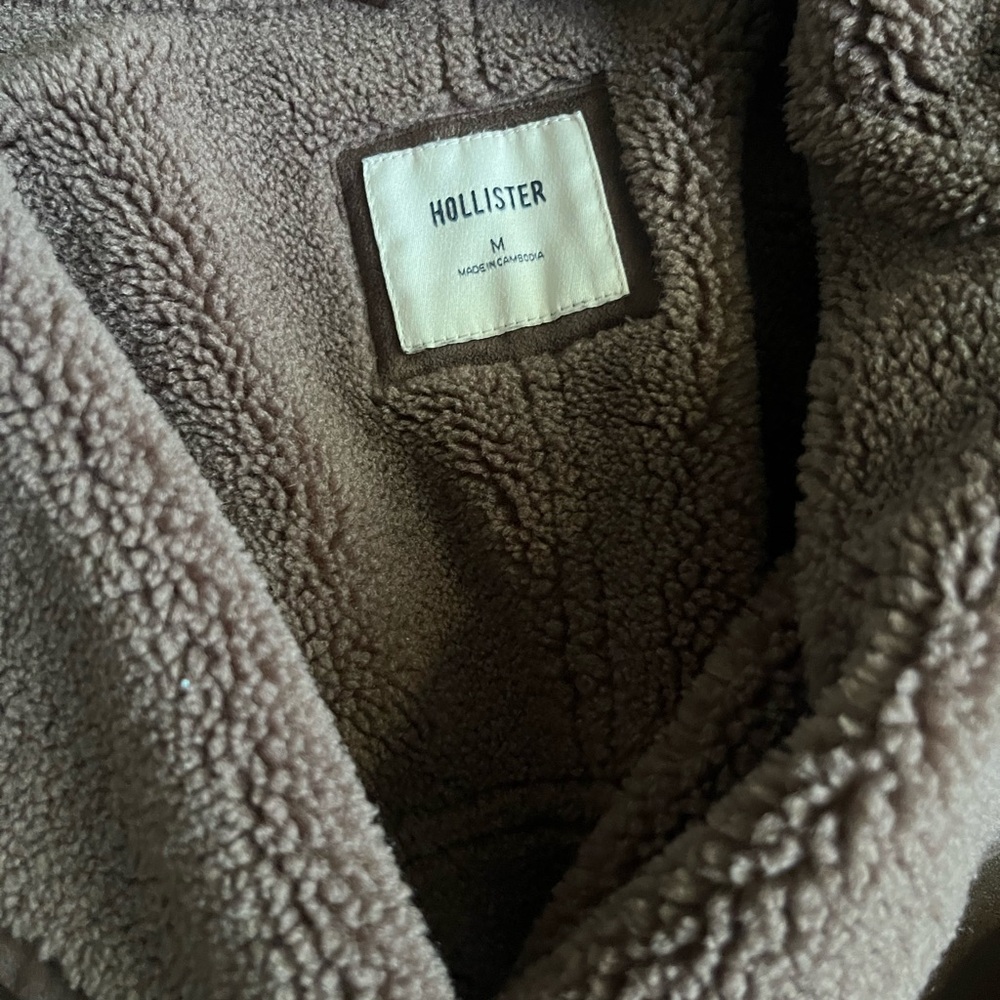 Hollister Sherpa Lined Faux Brown Suede Jacket - Picture 5 of 6